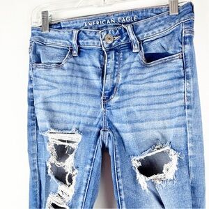 American Eagle Outfitters Women's Light Blue Distressed Skinny Jeans